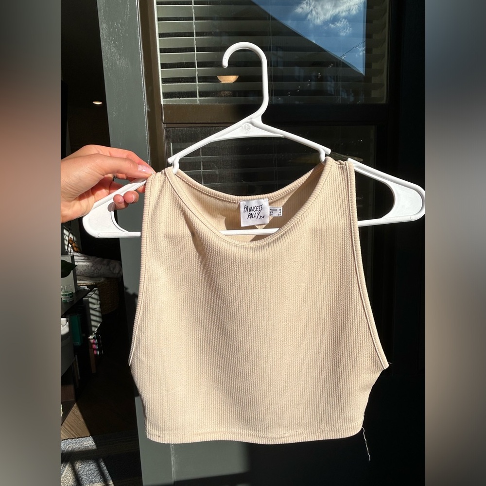 Cream ribbed crop top